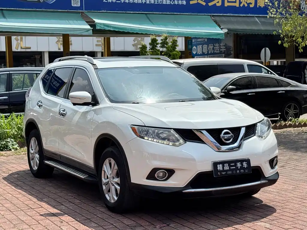 NISSAN QIJUN
