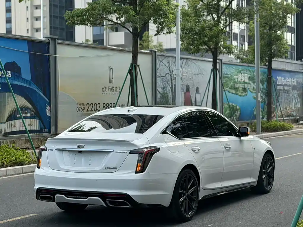 Cadillac CT5 — миниатюра 9