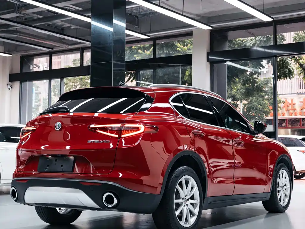 Alfa Romeo Stelvio — миниатюра 3