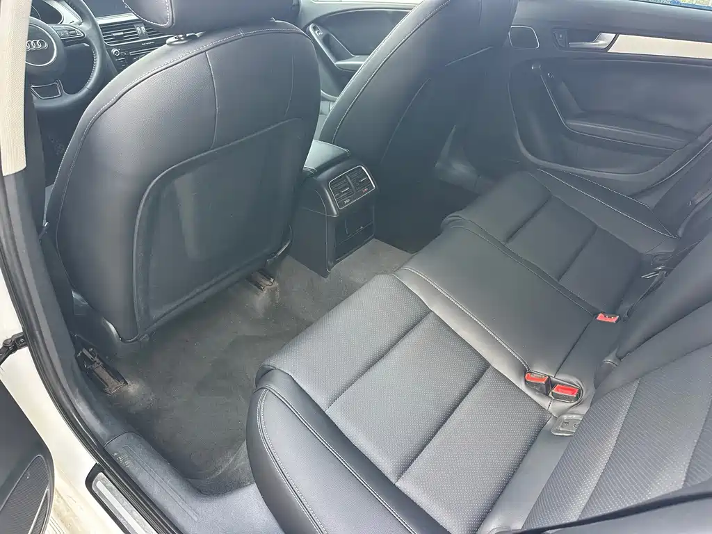 Audi A4L — миниатюра 6