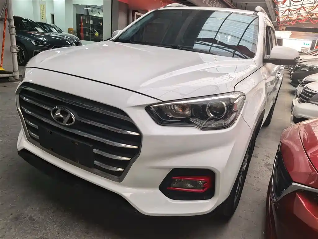 MODERN BEIJING HYUNDAI IX35