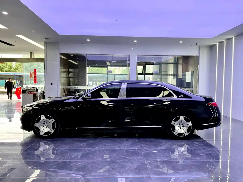Mercedes-Benz S-Class — миниатюра 3
