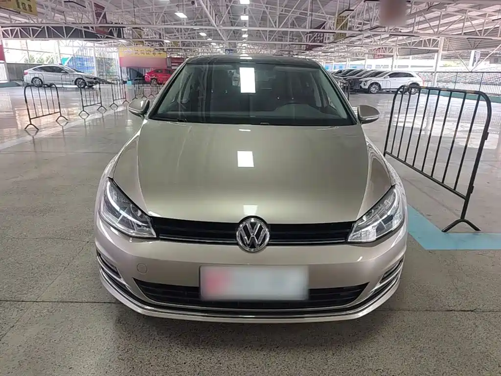 Volkswagen Golf — миниатюра 3