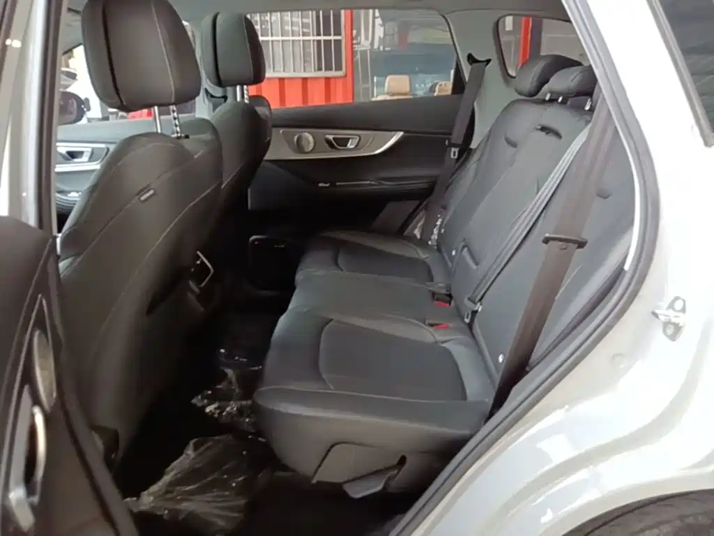 Chery Tiggo 8 PRO — миниатюра 17