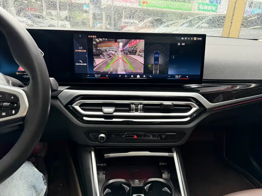 BMW i3 — миниатюра 7