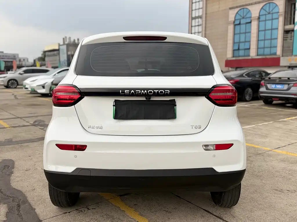 Leapmotor T03 2021 400