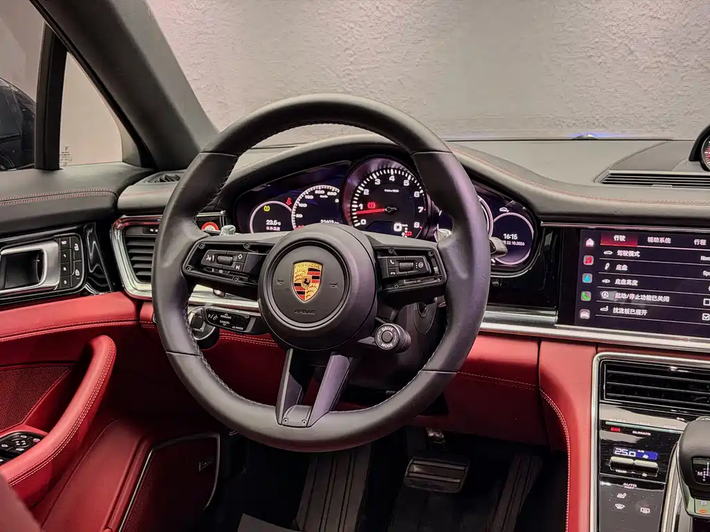 Porsche Panamera 2022 — фото 11