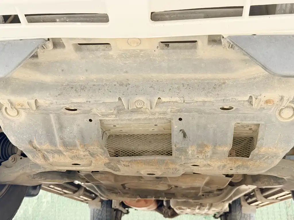 Toyota Land Cruiser Prado 2014 2.7L AT Standard
