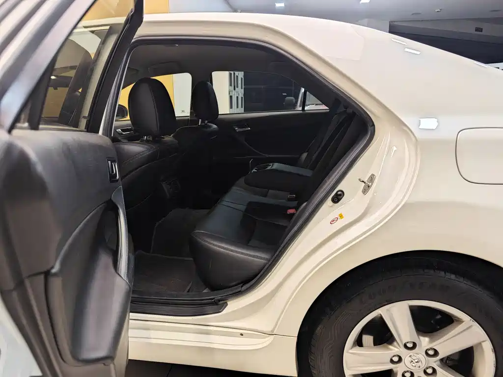 Toyota Reiz 2.5S Elite Sharp Edition, фото 23
