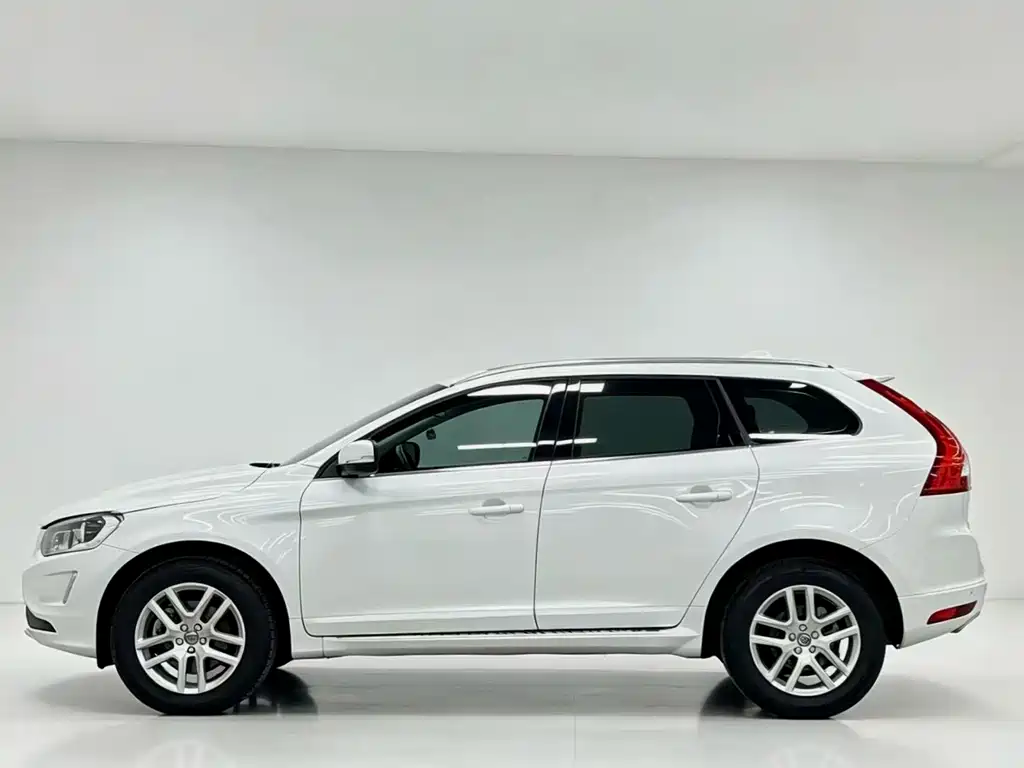 Volvo XC60 — миниатюра 2