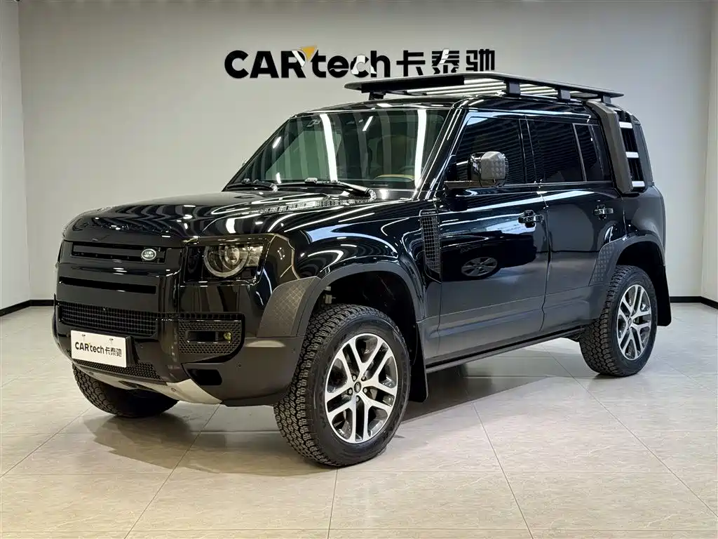 Land Rover Defender 2023