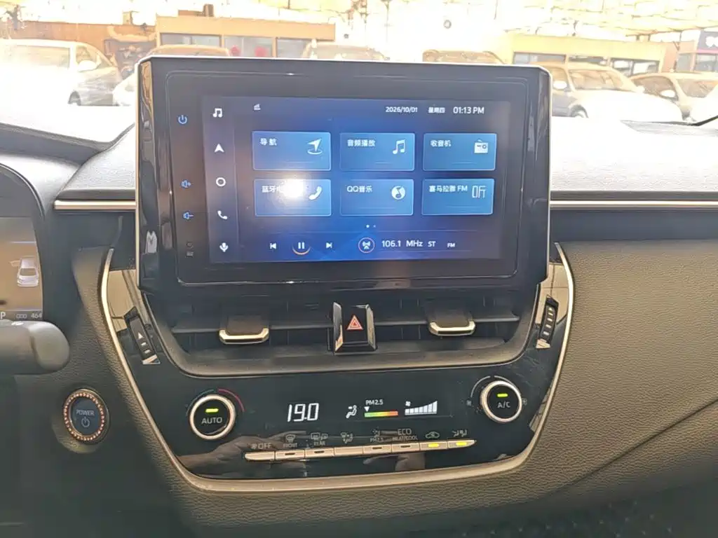 Toyota Corolla — миниатюра 13