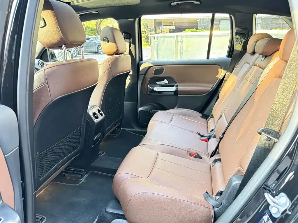 Mercedes-Benz EQB — миниатюра 7