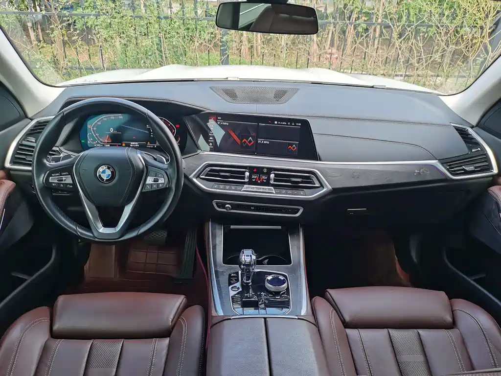 BMW X5 (Import) — миниатюра 9