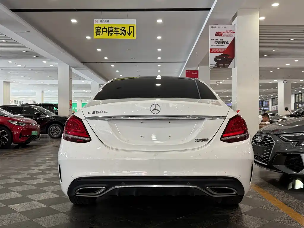Mercedes-Benz C-Class — миниатюра 3