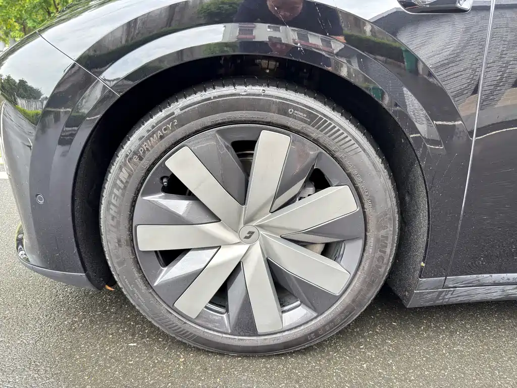 Li Auto Идеальный I8 — миниатюра 9