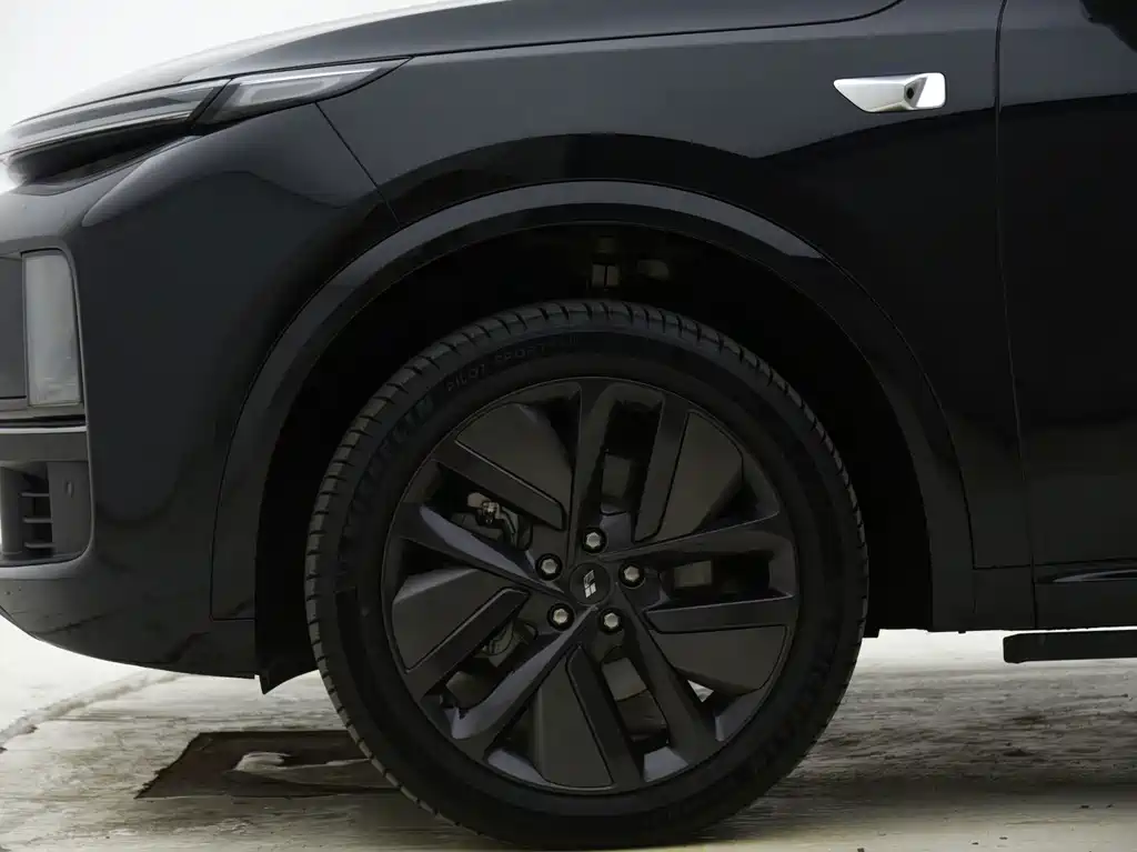Li Auto Li L9 — миниатюра 20