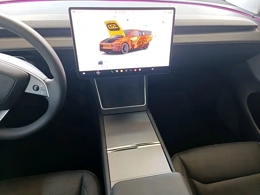 Tesla Model Y — миниатюра 13