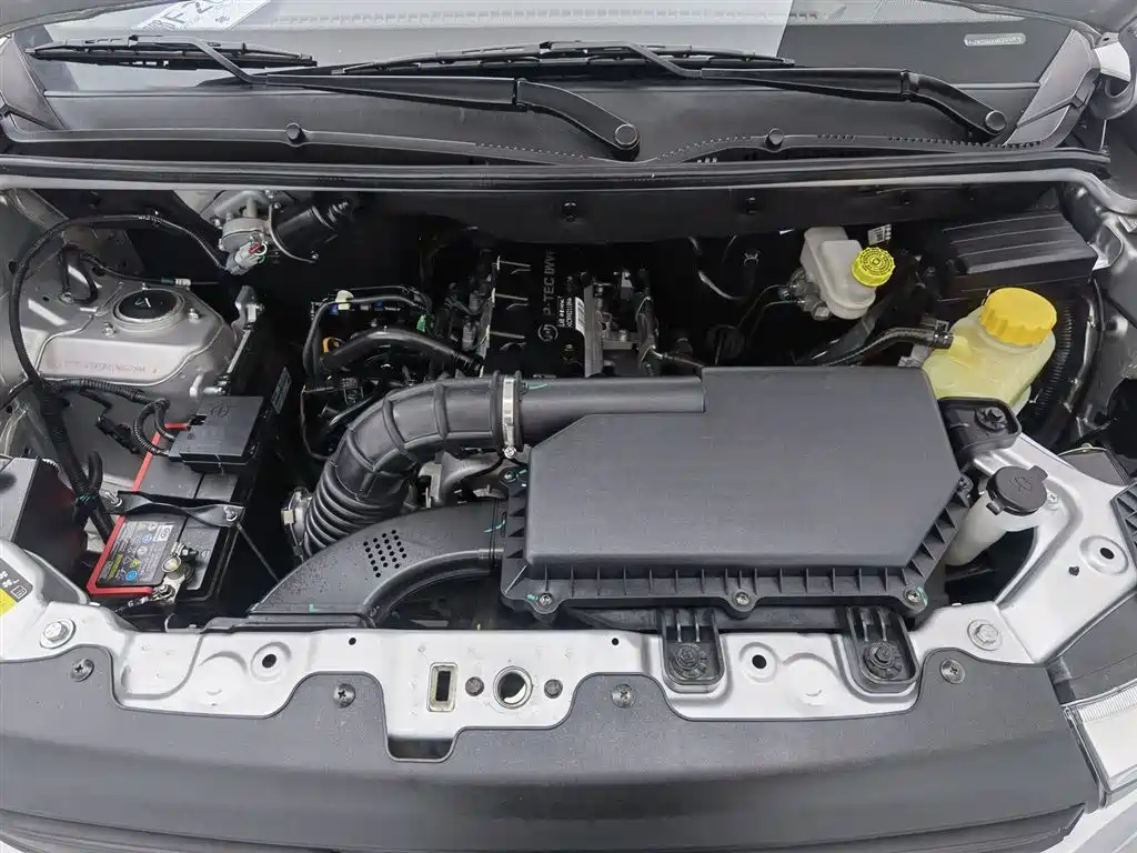Wuling V 2022 1.5L LAR