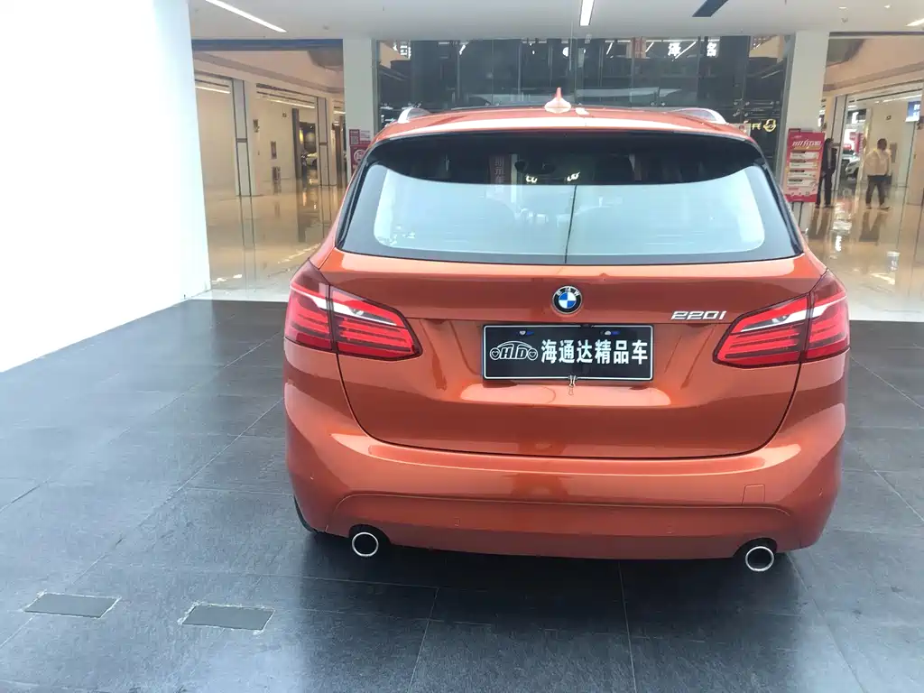 BMW 2 Series Active Tourer — миниатюра 18