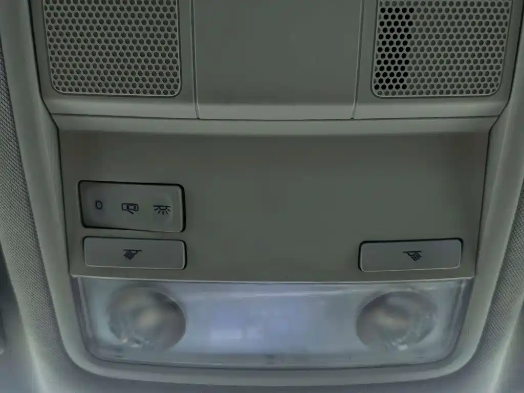 Volkswagen Lavida — миниатюра 18