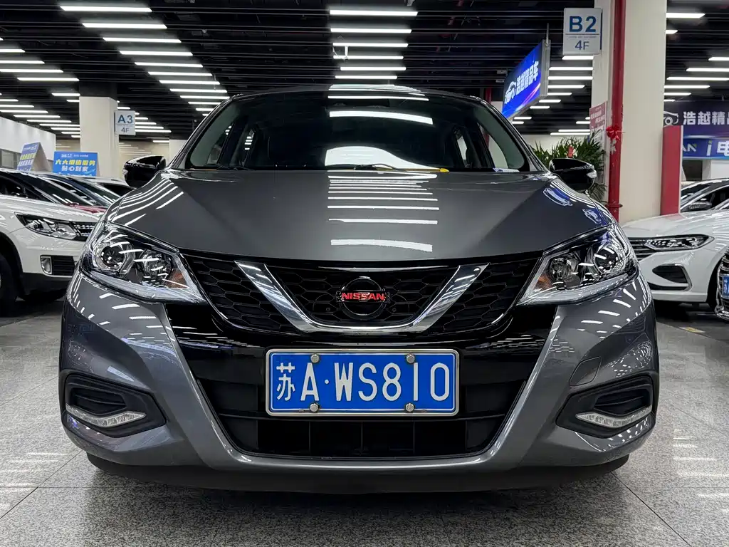 Nissan Tiida — миниатюра 2