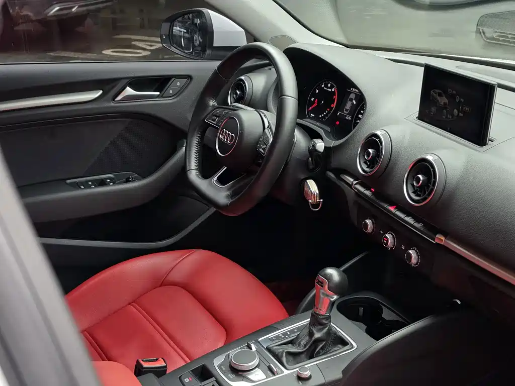 Audi A3 — миниатюра 10