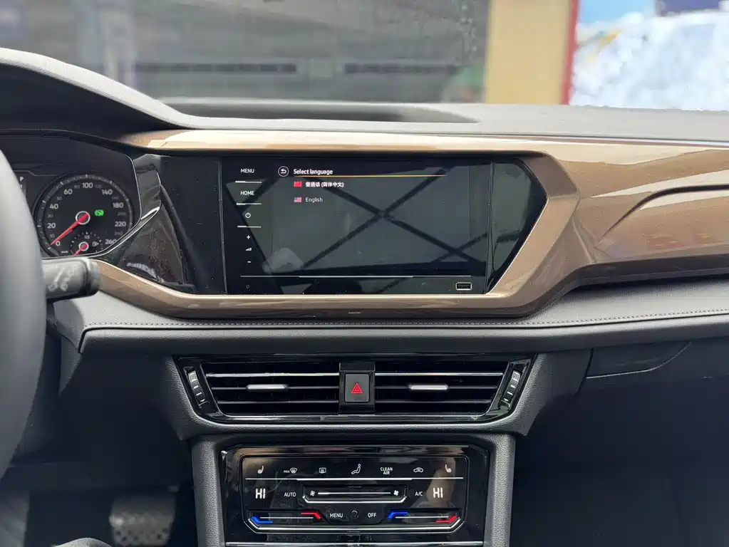 Volkswagen Tharu — миниатюра 14