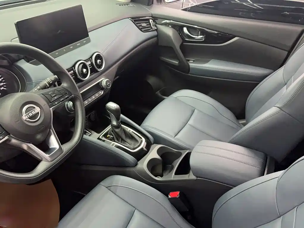 Nissan Qashqai — миниатюра 9