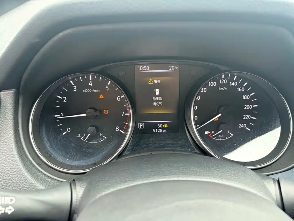 Nissan Qashqai — миниатюра 6