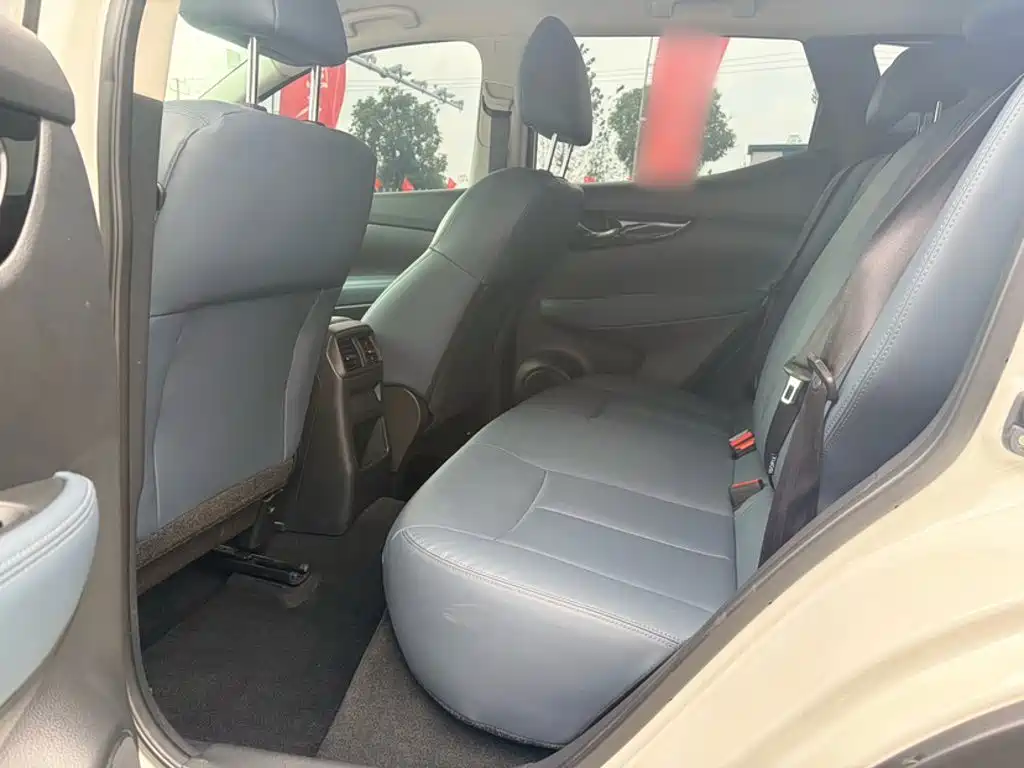Nissan Qashqai — миниатюра 21