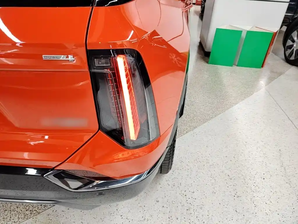 Cadillac IQ — миниатюра 8