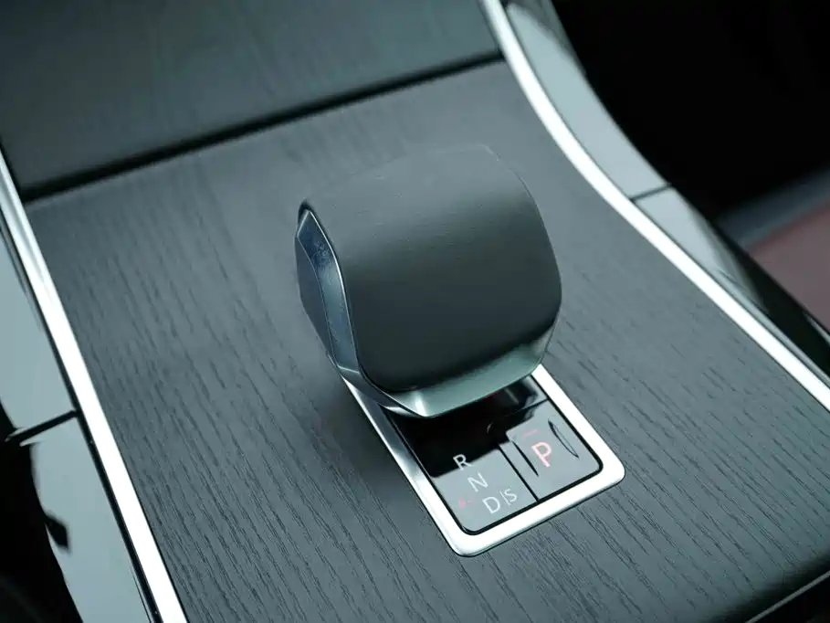 Land Rover Evoque — миниатюра 8