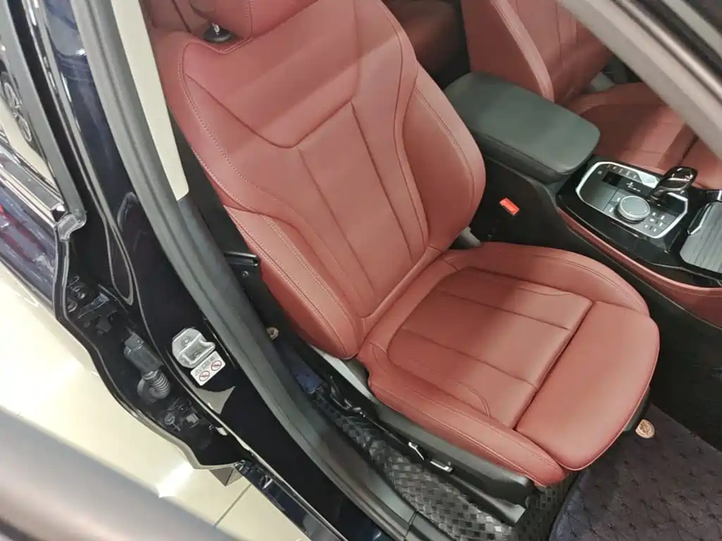BMW X4 — миниатюра 25