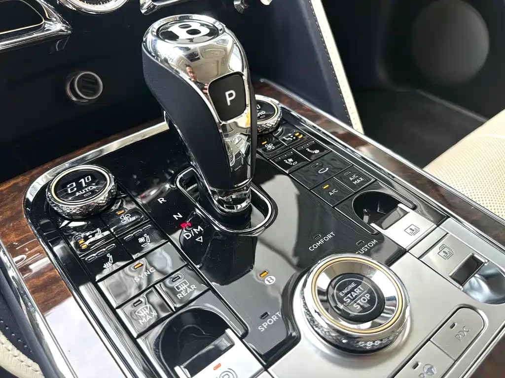 Bentley Flying Spur — фотографии объявления, Фото 14