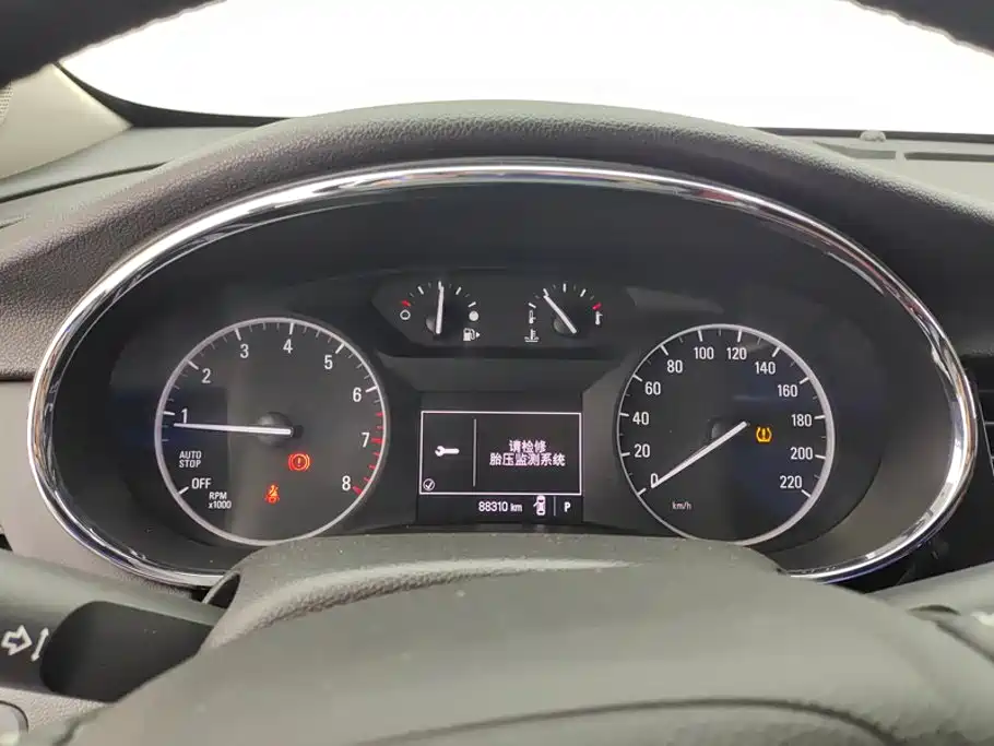 Buick Encore 18T Auto 2WD Urban Elite Type, фото 14