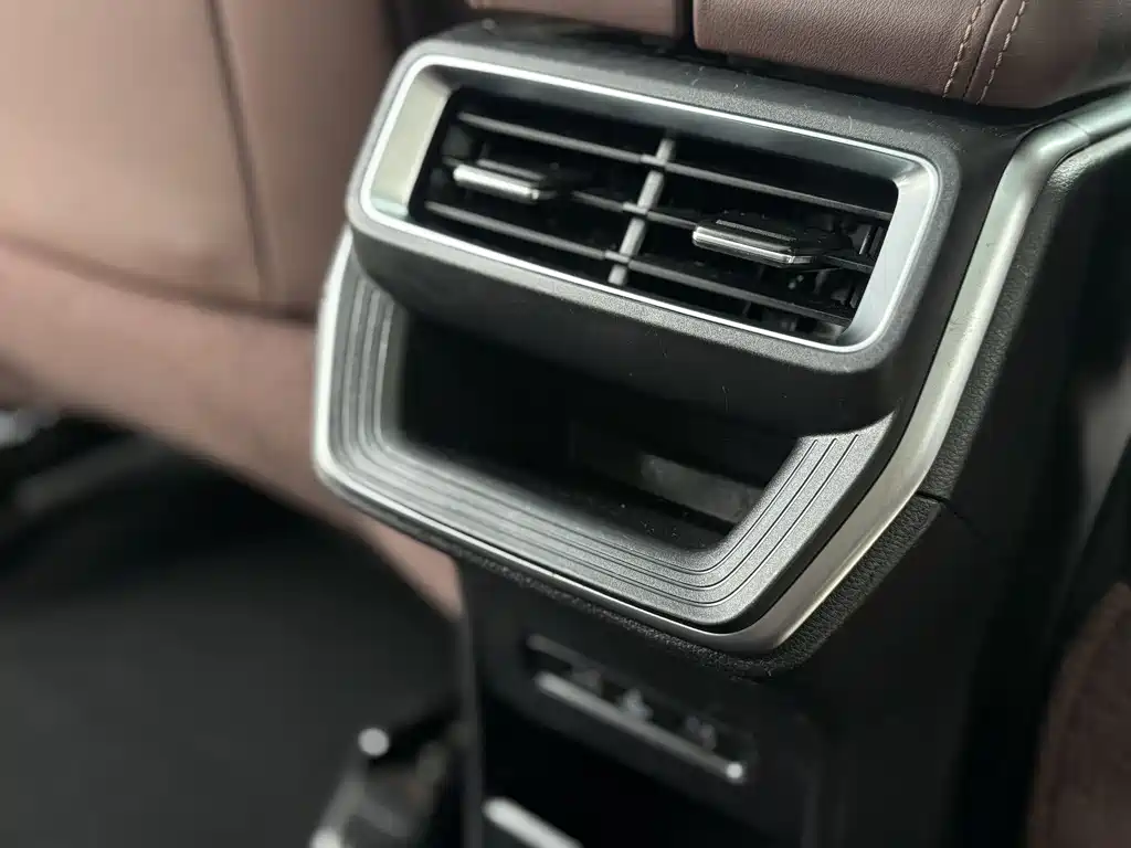 Geely Haoyue 1.8TD DCT Luxury Type 7 seats, фото 26