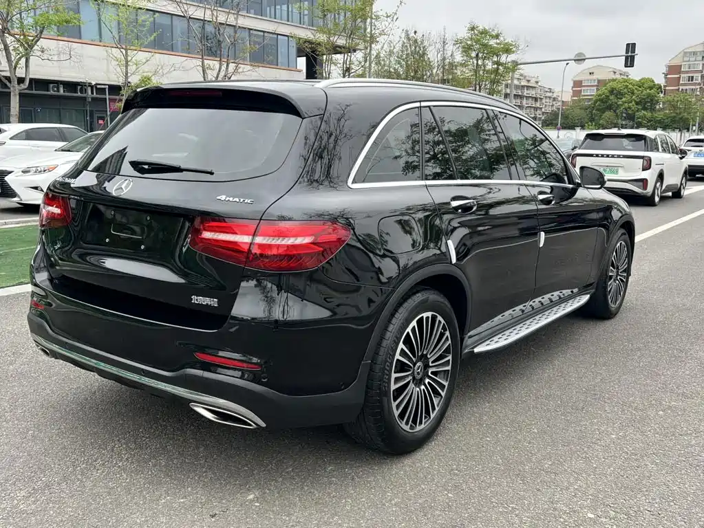 Mercedes-Benz GLC — миниатюра 14