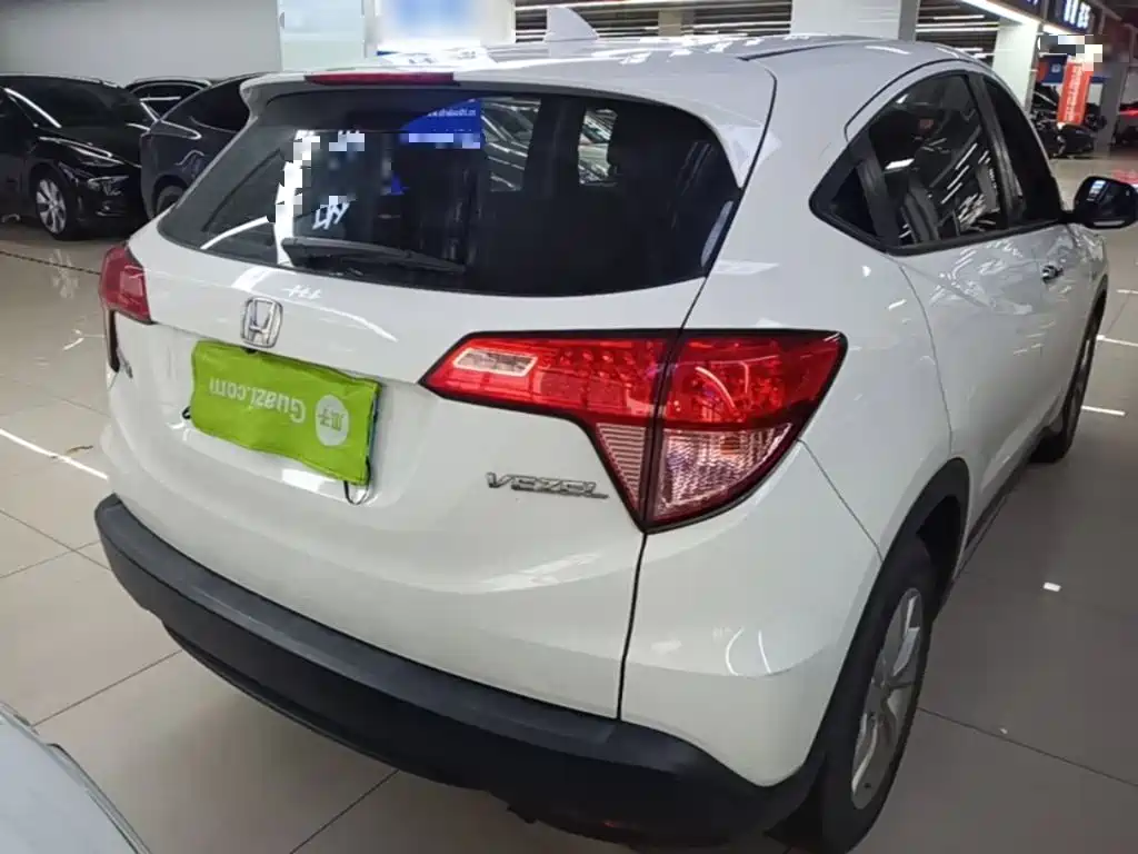 Honda Vezel — миниатюра 7