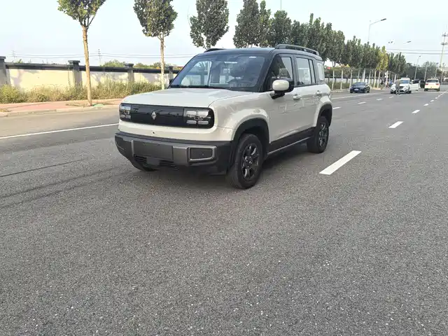 BAOJUN YUE ALSO PLUS 2025
