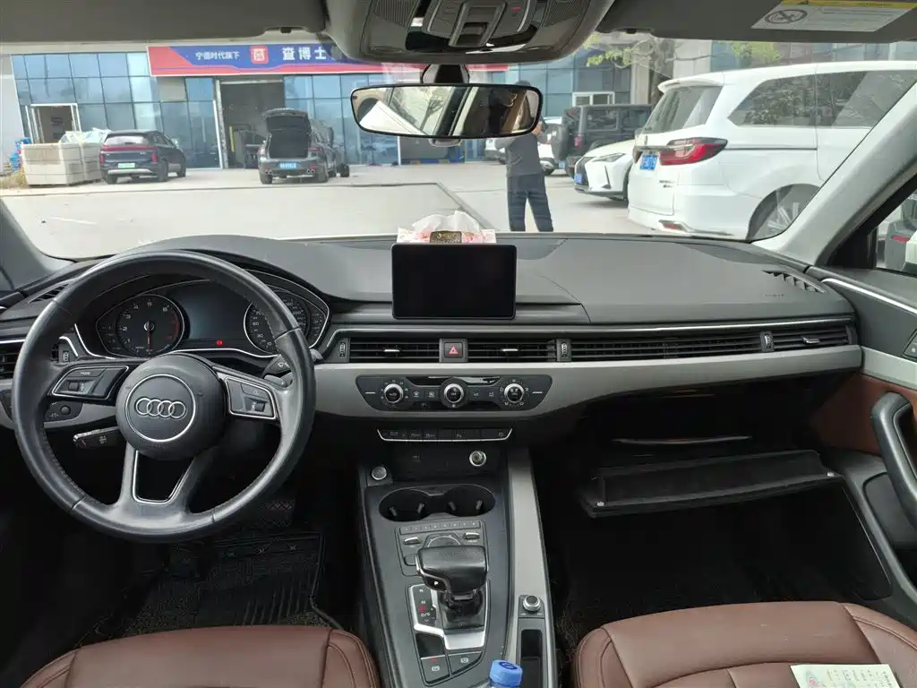 Audi A4L — миниатюра 6