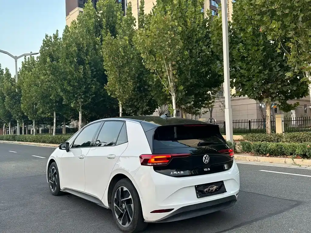 Volkswagen ID.3 — миниатюра 8