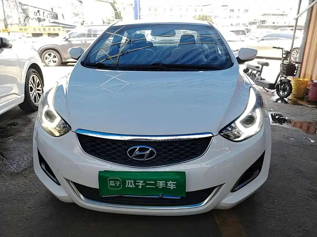 Hyundai Elantra Langdong — миниатюра 3