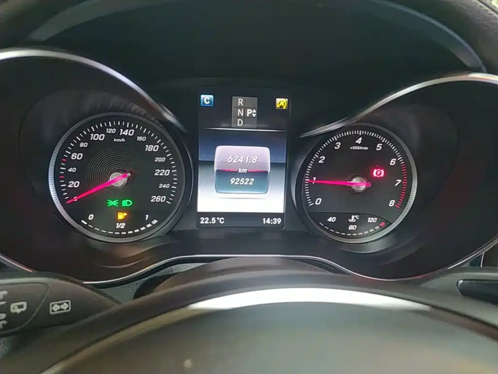 Mercedes-Benz GLC — миниатюра 12