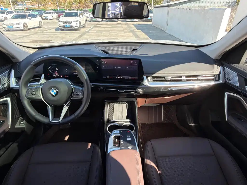 BMW X1 — миниатюра 9