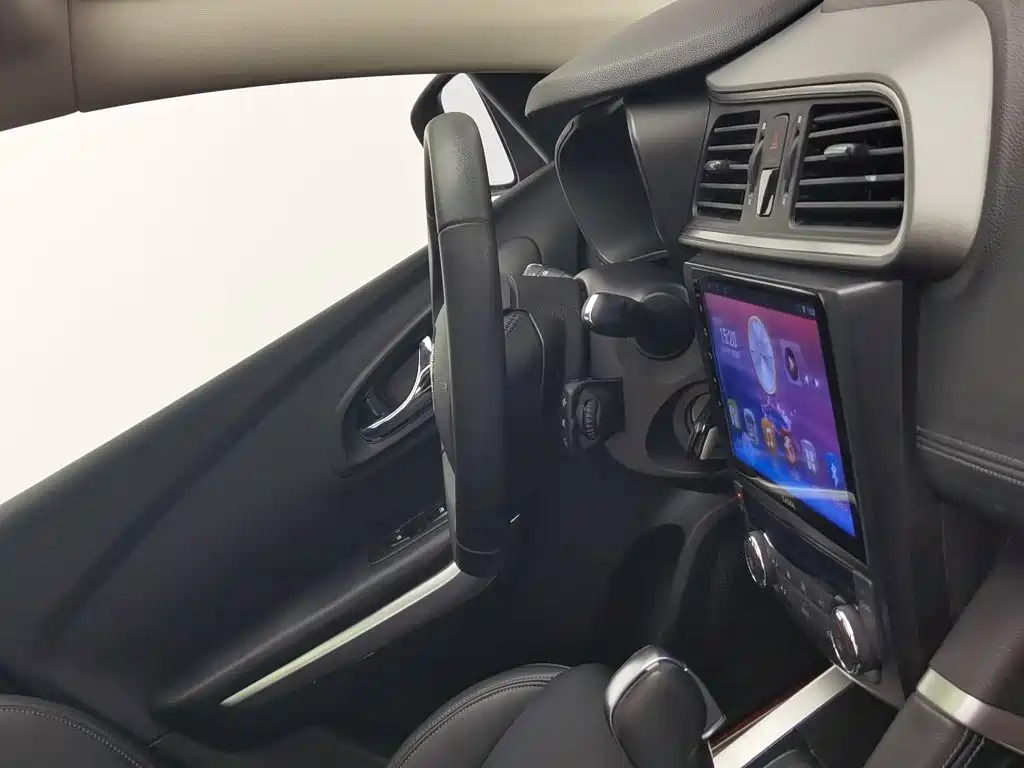 Renault Kadjar — миниатюра 22