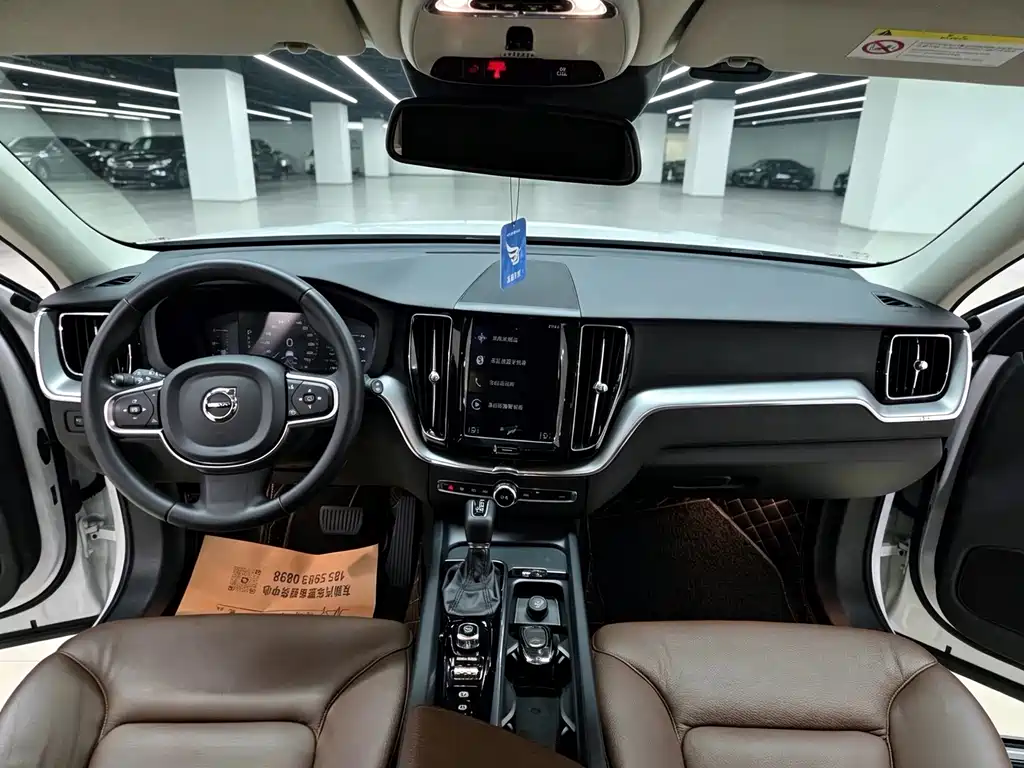 Volvo XC60 — миниатюра 4