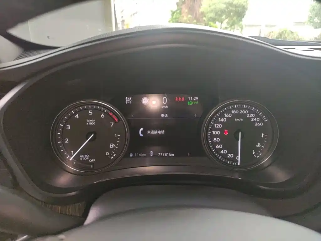 Cadillac XT4 — миниатюра 12
