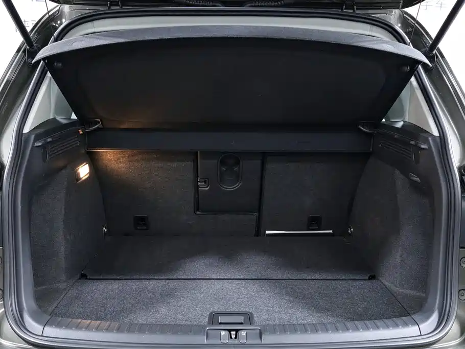 Volkswagen Tiguan — миниатюра 15