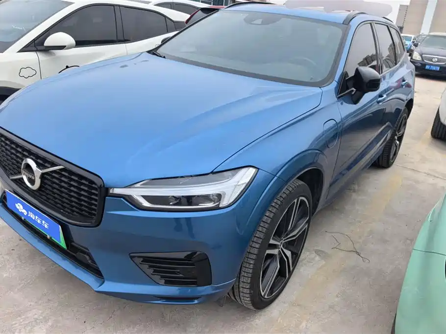 VOLVO XC60 PLUG IN HYBRID